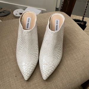 White Steve Madden mules
